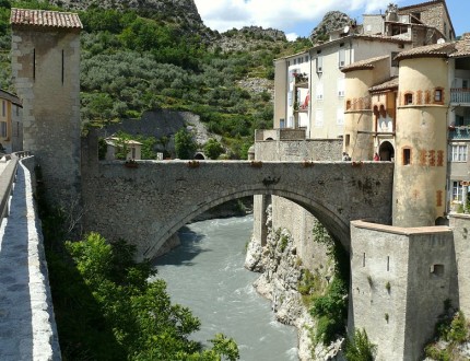 Entrevaux [Photo Credit: Creative Commons 3.0, MOSSOT]